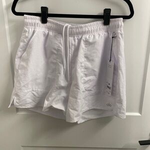 NWT Alo Alumni short